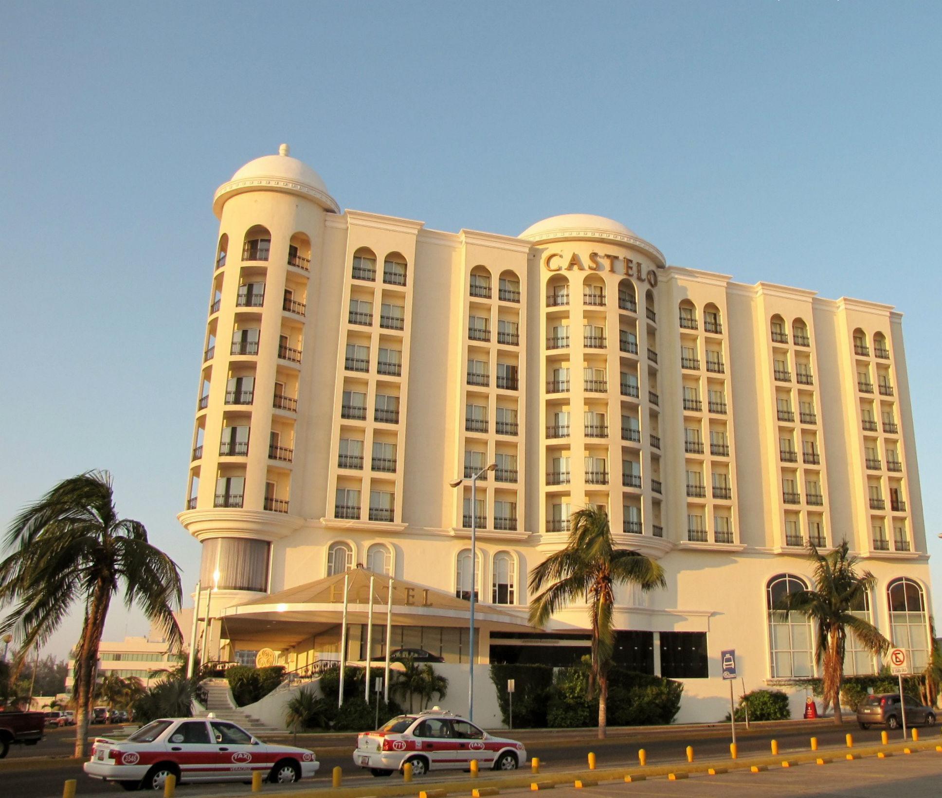 รามาดา พลาซา บาย วินด์แฮม เบรากรูซ โบกา เดลริโอ Hotel โบกา เดล ริโอ ภายนอก รูปภาพ