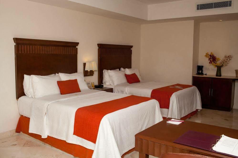 รามาดา พลาซา บาย วินด์แฮม เบรากรูซ โบกา เดลริโอ Hotel โบกา เดล ริโอ ภายนอก รูปภาพ